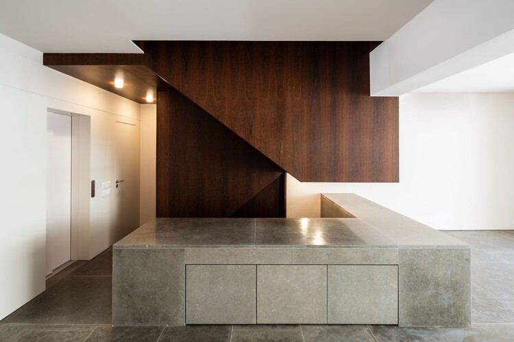 House No. 7 – Avenidas Novas / Camarim Arquitectos - Image 13 of 55